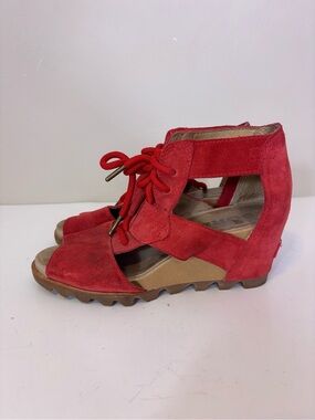 Sorel Red Suede Lace-Up Wedge Sandals 8